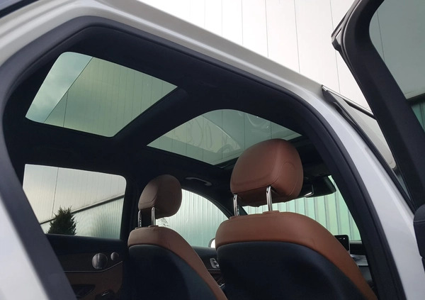 Mercedes-Benz GLC cena 188888 przebieg: 53400, rok produkcji 2019 z Biała Podlaska małe 704